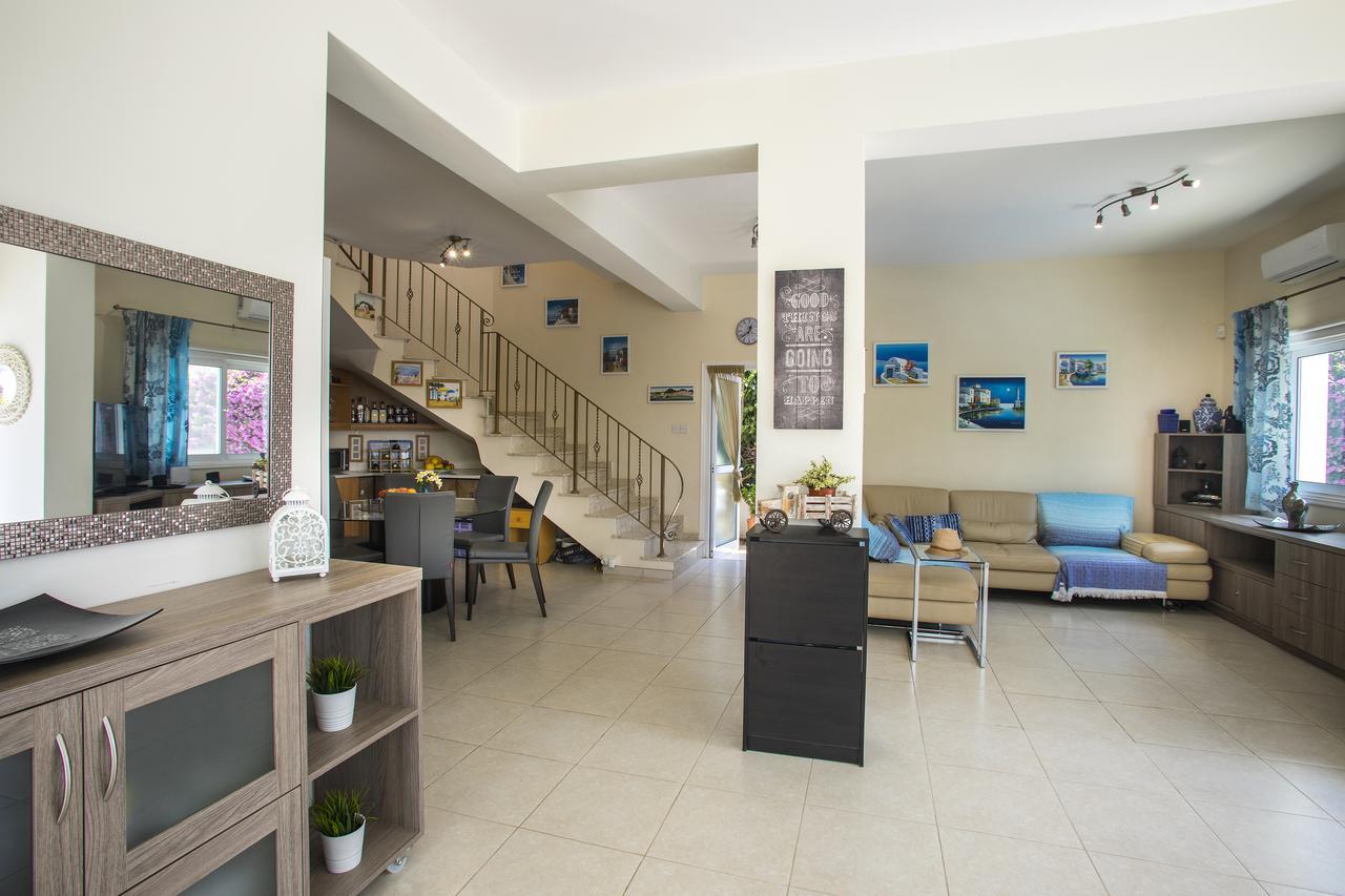 Villa Elias Айя Напа Екстериор снимка