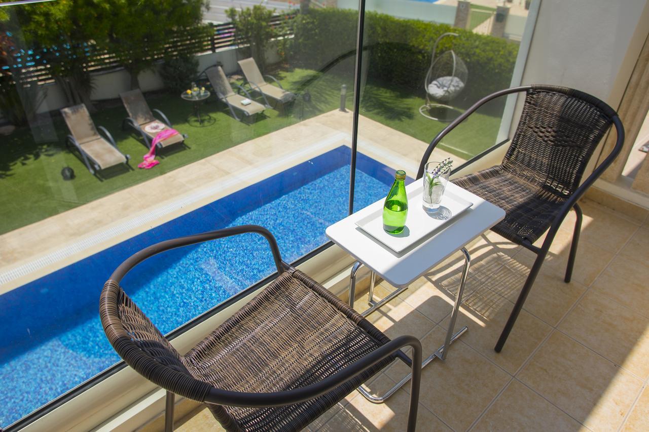 Villa Elias Айя Напа Екстериор снимка