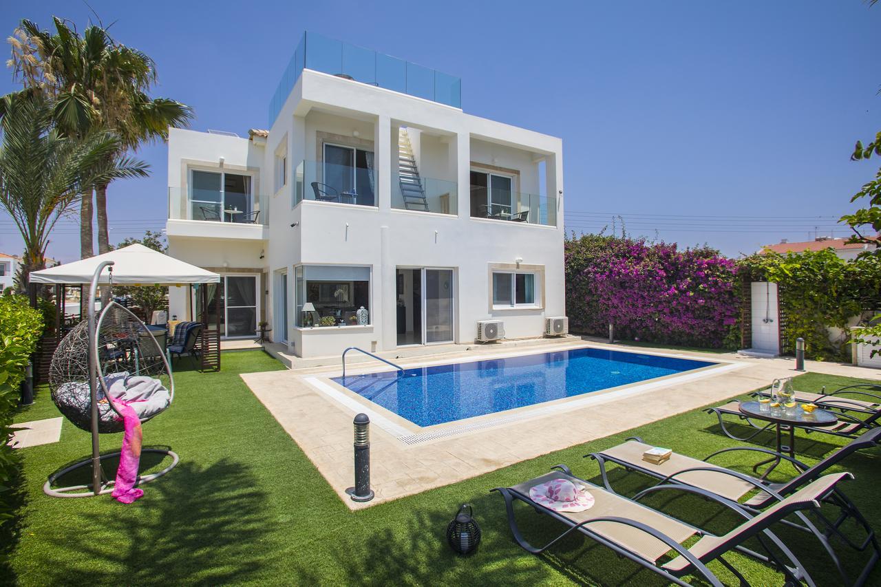 Villa Elias Айя Напа Екстериор снимка